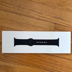 Space Black Apple Watch Sport Band 41/42mm S/M New In Box